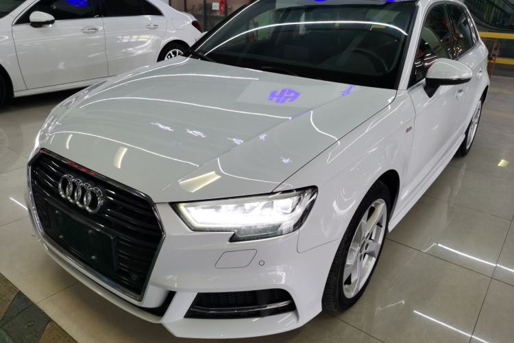 Used Audi A3 2019 Sportback 35 TFSI Fashion Edition China V