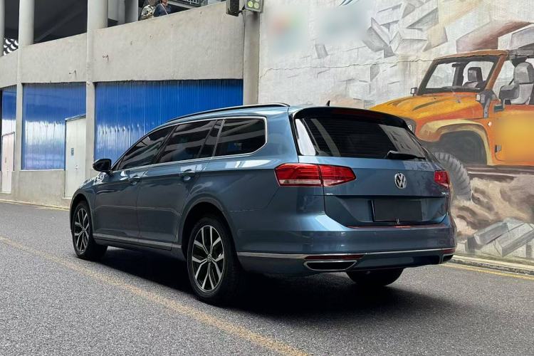 Used Volkswagen Variant 2018 380TSI Two-Wheel Drive Comfort Edition