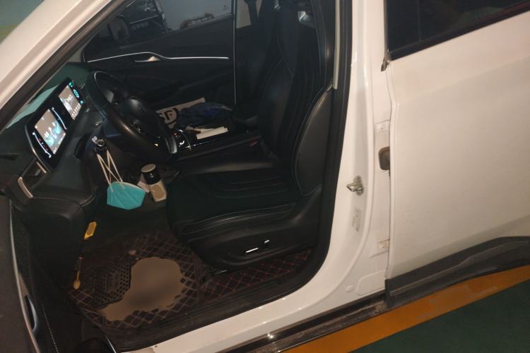 Used NETA U 2022 Zhi 400 Lithium-Nickel-Manganese-Cobalt Energy System Left Front Seat