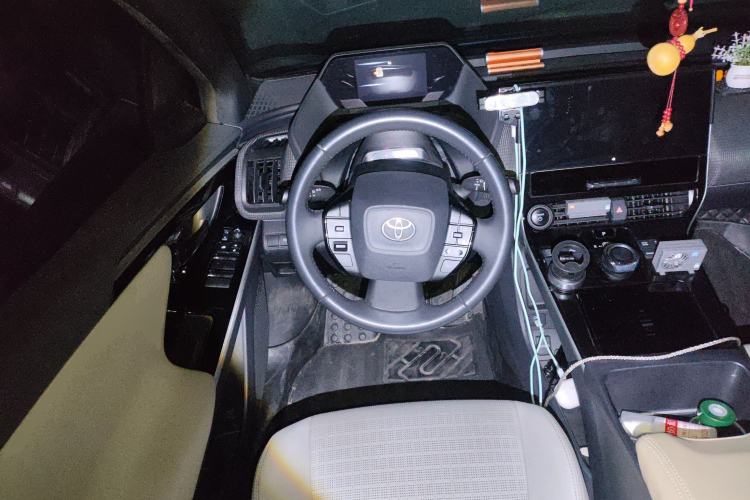 Used Toyota FAW Toyota bZ4X 2022 Two-Wheel Drive Long-Range PRO Version
