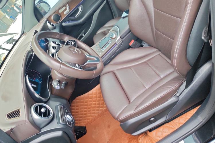 Used Mercedes-Benz GLC 2022 GLC 260 L 4MATIC Luxury Model Left Front Seat