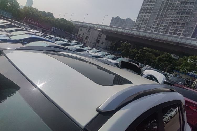 Used GAC Trumpchi GS3 2017 200T Automatic Elite Edition Roof