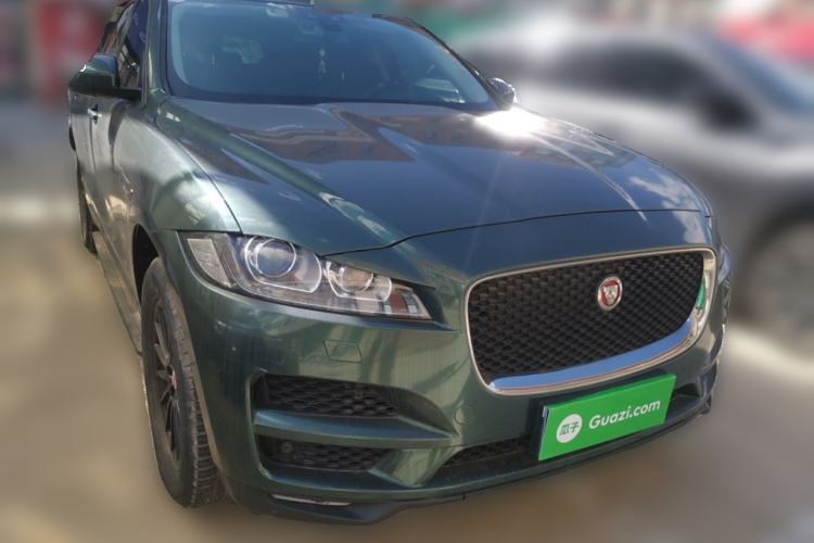 Used Jaguar F-PACE 2018 2.0T Four-Wheel Drive Urban Luxury Edition Front Right 45 Deg