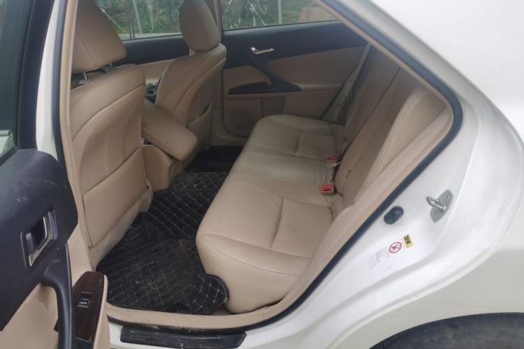 Used Toyota Reiz 2012 2.5V Fengdu Elite Stylish Edition Left Rear Seat