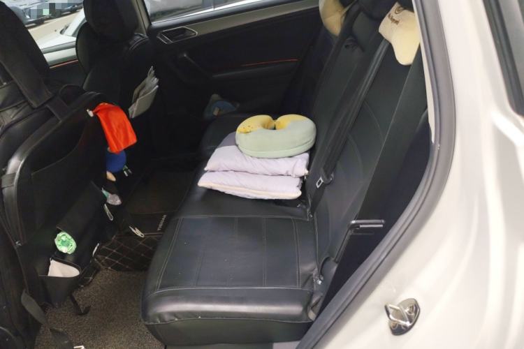 Used Volkswagen Tiguan L 2017 330TSI Automatic Two-Wheel Drive Luxury Edition Left Rear Seat