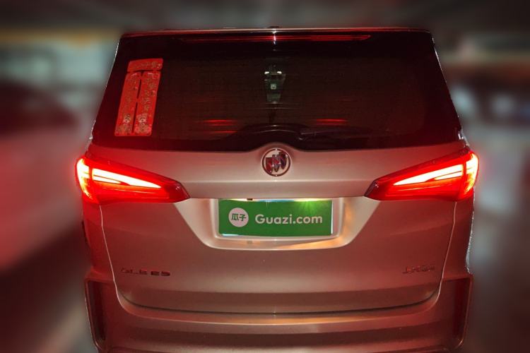 Used Buick GL8 2018 ES 28T Comfort Model China VI Standard Rear