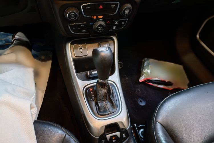 Used Jeep Compass 2019 220T Automatic Enjoyment Version
