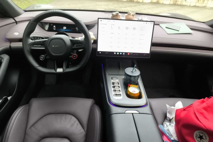 Used Xiaomi Auto SU7 2024 Rear-Drive Ultra-Long Range Advanced Pro-Level Intelligent Driving Version Center Console