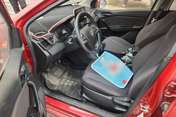 Used Baojun 310 2016 1.2L manual Comfort trim level
