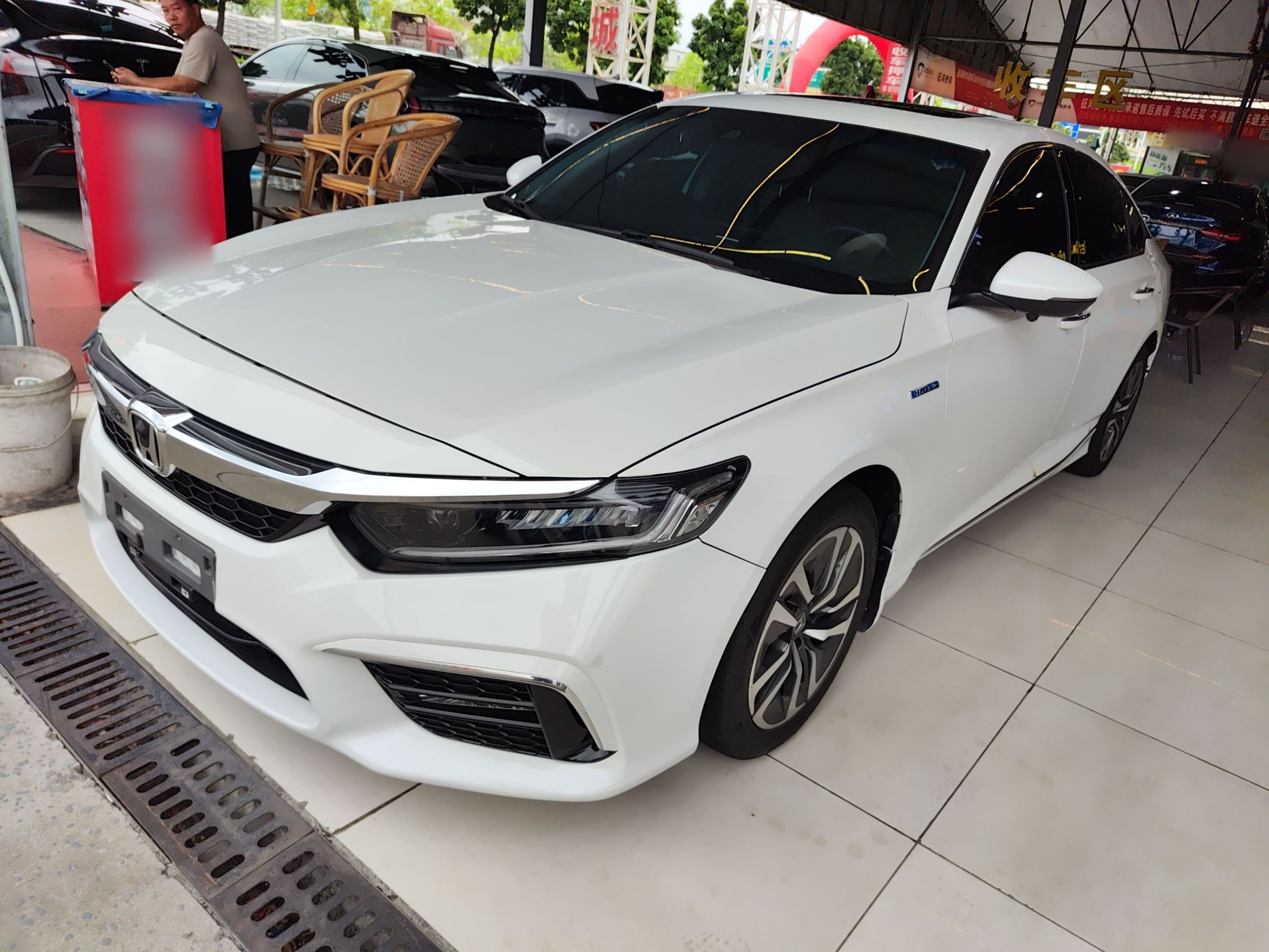 Parte inferior delantera