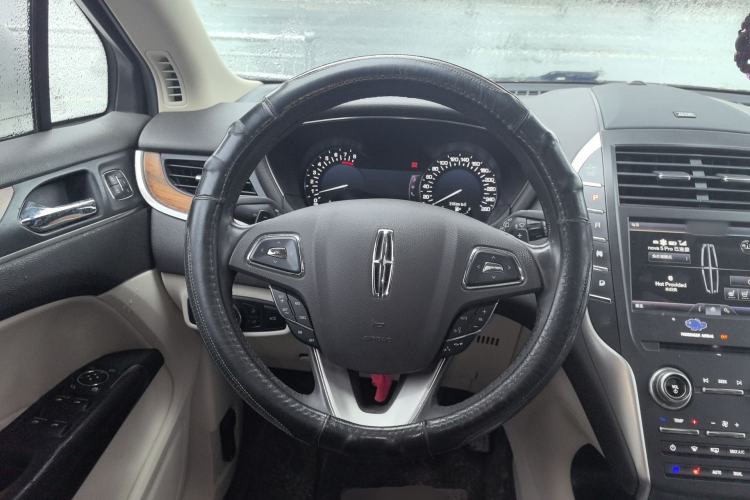 Used Lincoln MKC 2014 2.0T Two-Wheel-Drive Luxury Edition