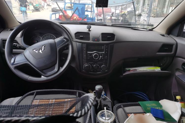 Used Wuling Hongguang 2015 1.2L S Base Model China V Standard Interior 2