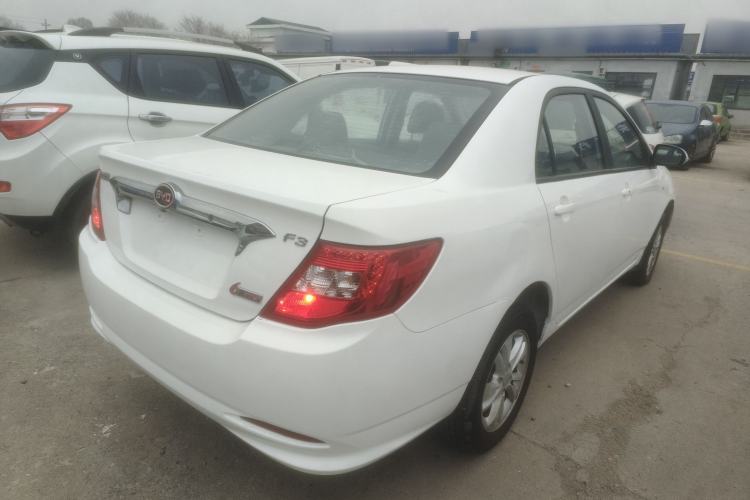 Used BYD F3 2015 Energy-Saving Edition 1.5L Automatic Luxury Model
