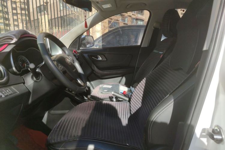 Used Bestune X40 2017 1.6L Automatic Prestige Edition Left Front Seat