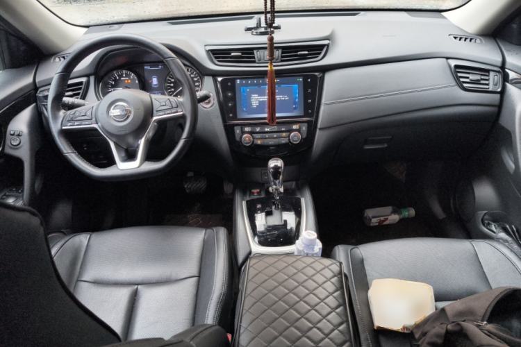 Used Nissan X-Trail 2021 2.0L CVT 2WD XL ITS SmartConnect Comfort Edition Center Console