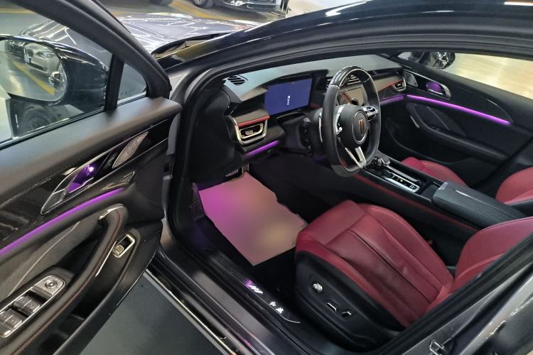 Used Hongqi H6 2023 2.0T ZhiZhen Edition