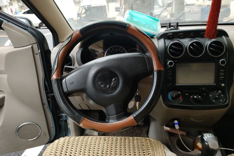 Used Wuling Hongguang 2010 1.4L Comfort Version Steering Wheel