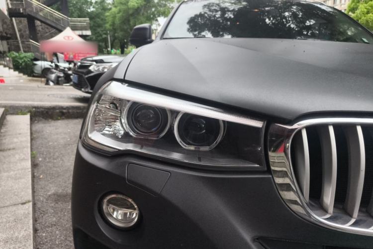Used BMW X4 2014 xDrive28i Leading Model
