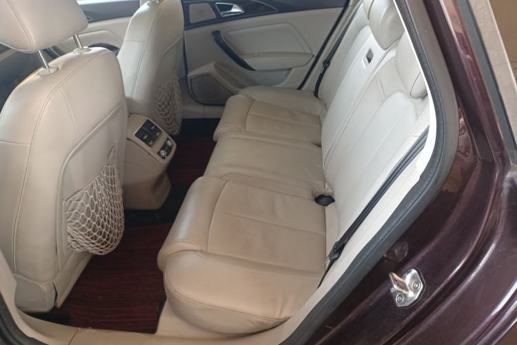 Used Zotye Z700 2016 1.8T DCT Elegant Version
