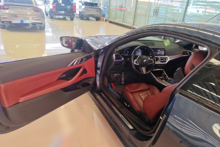 Used BMW 4 Series 2021 425i M Sport Night Edition Driver Seat