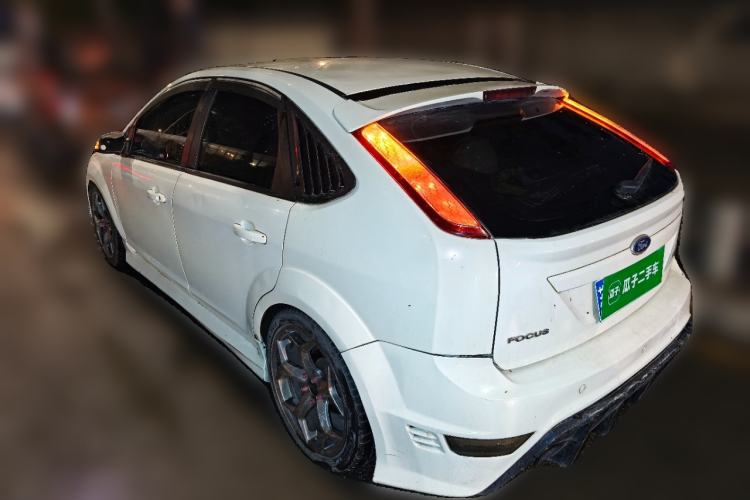 Used Ford Focus 2013 Hatchback Classic 1.8L Automatic Fashion Edition