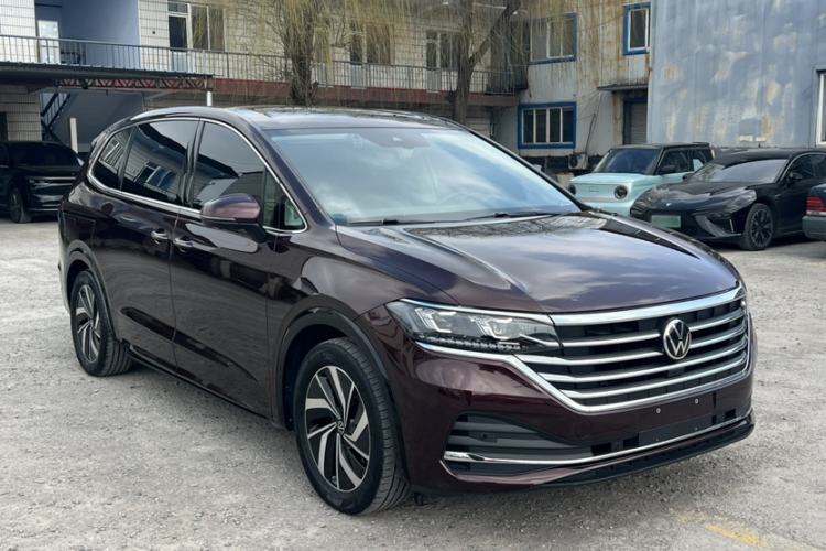 Used Volkswagen Viloran 2023 330TSI Luxury Edition