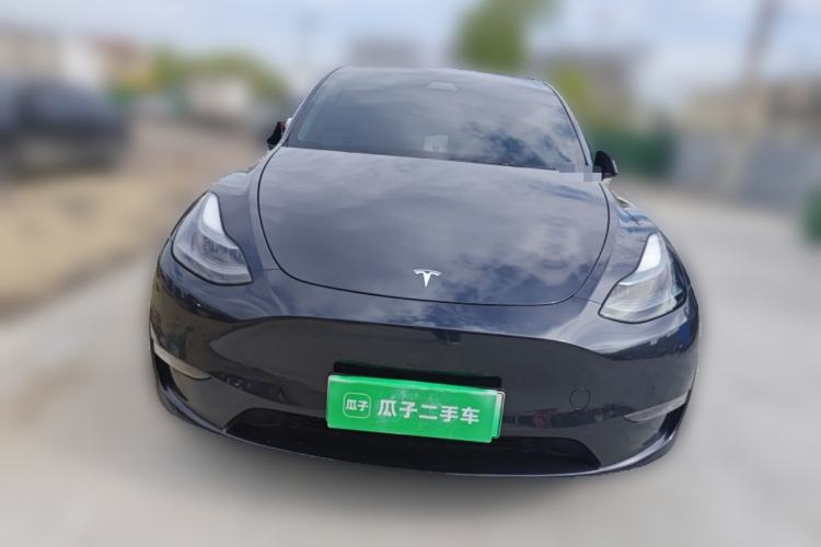 Used Tesla Model Y 2024 Long-Range All-Wheel-Drive Version Front