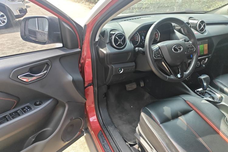 Used Soueast DX3 2016 1.5T CVT Prestige Edition Driver Seat