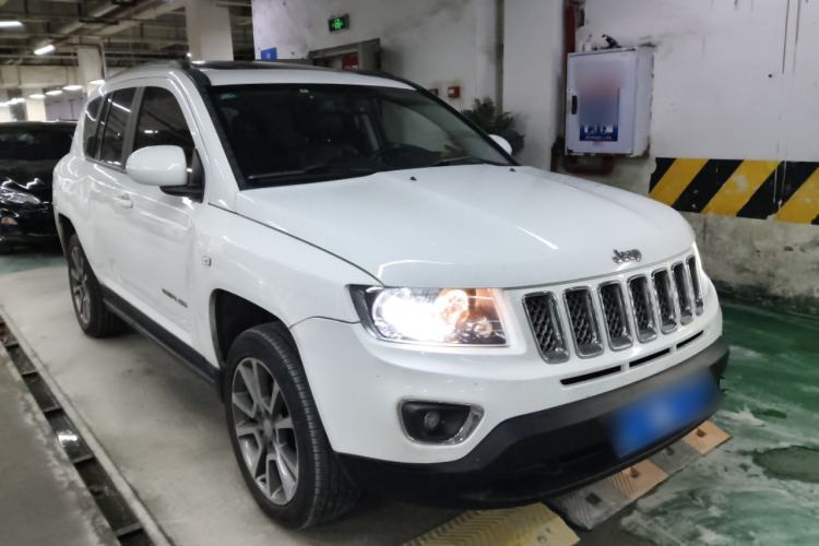 Used Jeep Compass 2014 Revised Version 2.4L Four-Wheel Drive Luxury Edition Exterior 1