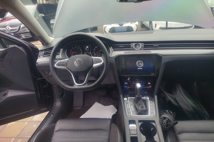 Used Volkswagen Magotan 2020 330TSI DSG Leading Model
