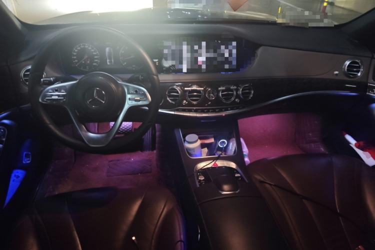 Used Mercedes-Benz S-Class 2019 S 320 L Center Console