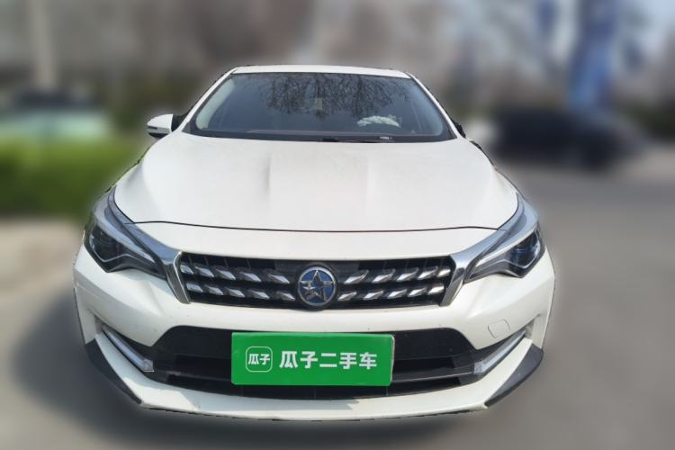 Used Venucia D60 2018 1.6L Manual Smart Connect Elite Edition