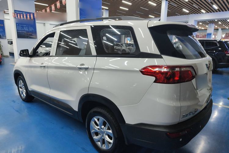 Used Wuling Hongguang S3 2019 1.5L Manual Standard Version China VI Standard