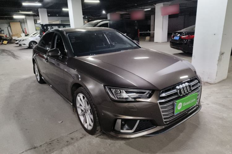 Used Audi A4L 2019 40 TFSI Fashion Edition China VI Emission Standard