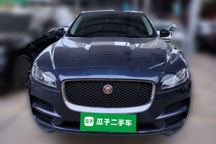 Used Jaguar F-PACE 2018 2.0T Four-Wheel Drive Urban Luxury Edition Front