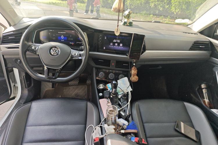 Used Volkswagen Sagitar 2021 280TSI DSG Comfort Connect Edition Center Console