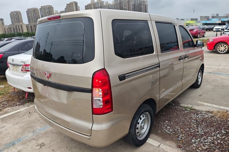 Used Wuling Hongguang V 2022 1.5L Jingqu Version Hydraulic Power Steering LAR
