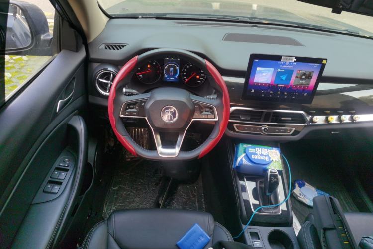 Used BYD Song 2021 Classic Edition 1.5T Automatic Elite Model Steering Wheel