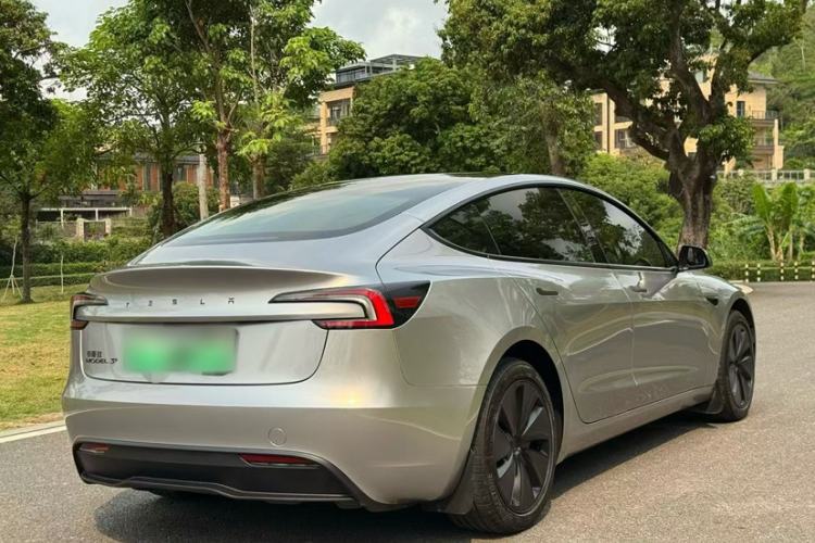 Used Tesla Model 3 2025 Model Revised Rear-Wheel-Drive Version Exterior 2