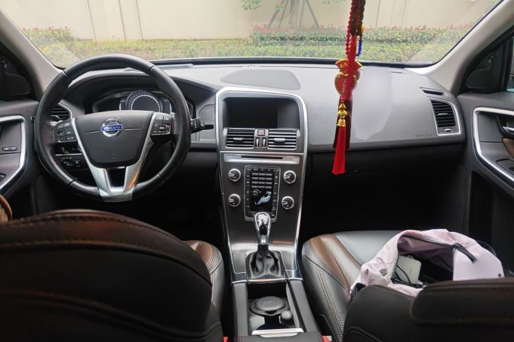 Used Volvo XC60 2016 T5 AWD Smart Drive Edition