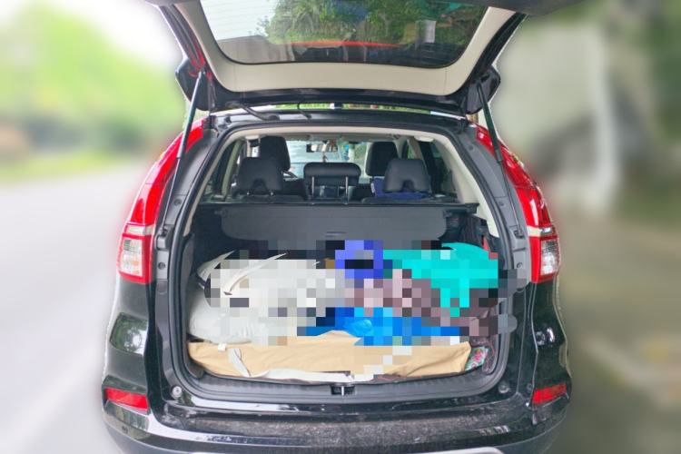 Used Honda CR-V 2015 2.4L two-wheel drive luxury version Trunk