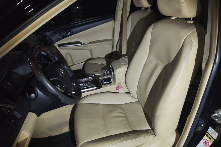 Used Toyota Camry 2015 2.0G Premier Edition