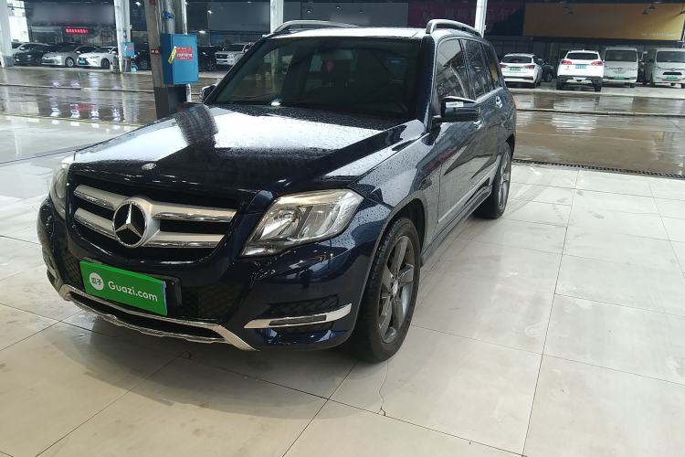 Used Mercedes-Benz GLK-Class 2013 GLK 300 4MATIC Dynamic Sunroof Model