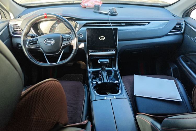 Used GAC Trumpchi GS4 PLUS 2022 390T Automatic Galaxy Edition Center Console