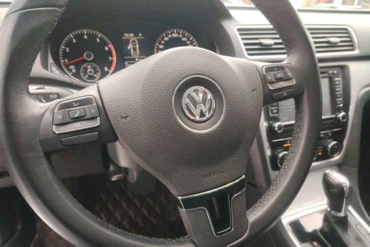 Used Volkswagen Passat 2014 1.8TSI DSG Prestige Edition