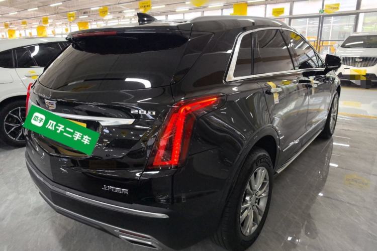 Used Cadillac XT5 2021 28T Luxury Model Rear Right 45 Deg