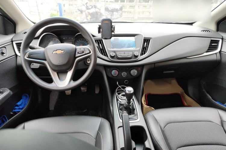 Used Chevrolet Cavalier 2016 1.5L Manual Xinyue Edition Interior 2