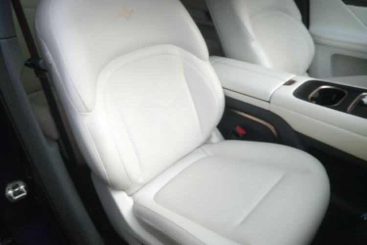 Used Dongfeng eπ eπ008 2024 210Max Range-Extended Version 6 Seats