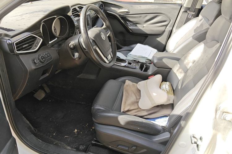 Used MG GS 2015 2.0TGI TST Luxury Edition Left Front Seat