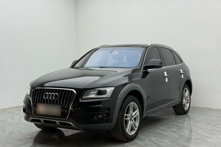 Used Audi Q5 2017 Plus 40 TFSI Technology Model